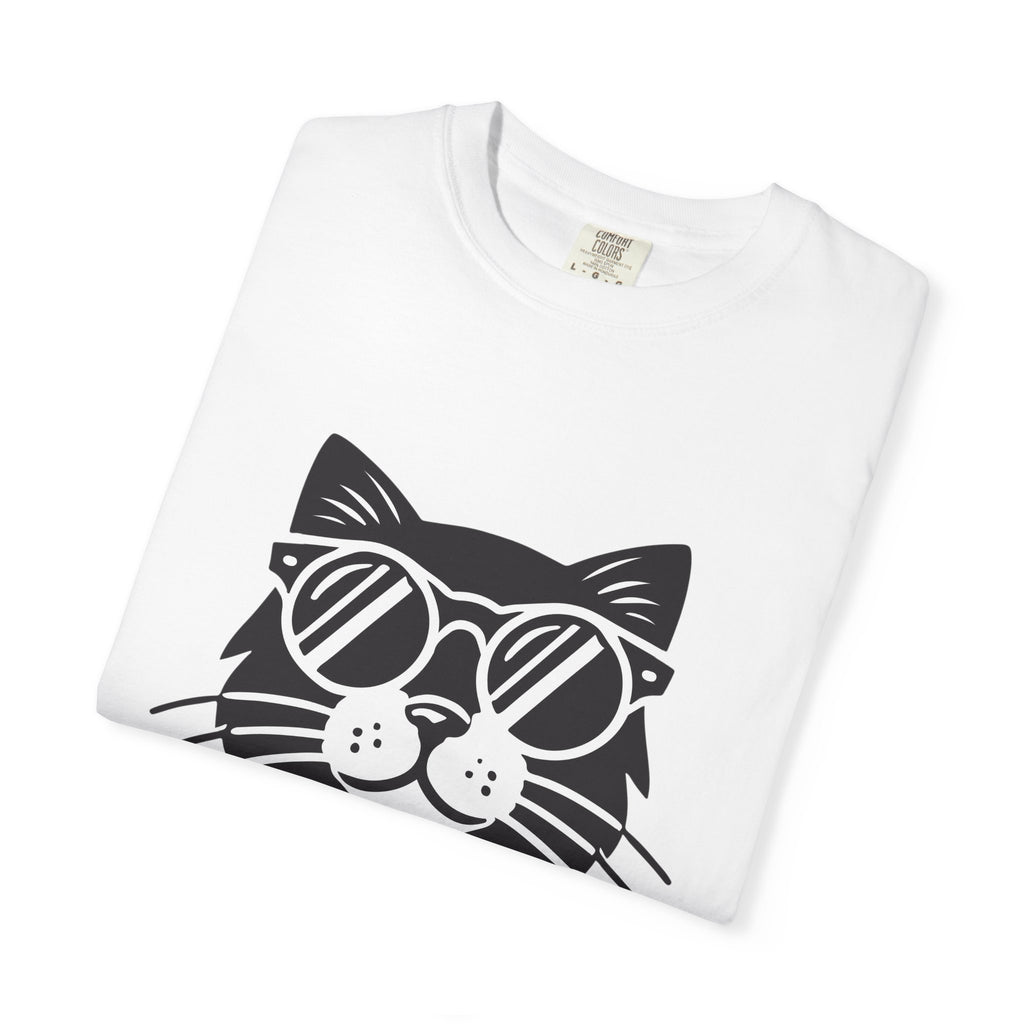 Cool Cat Sunglasses T-Shirt — Retro Cat Graphic Tee