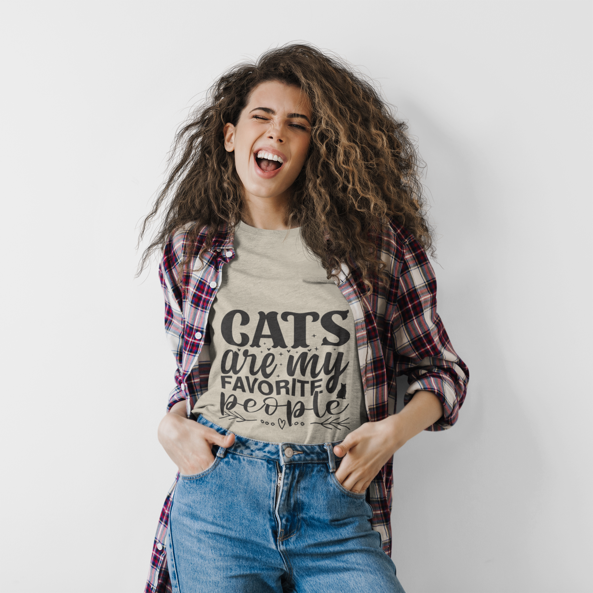 Cats Are My Favorite People T-Shirt — Cute Cat Lover Tee