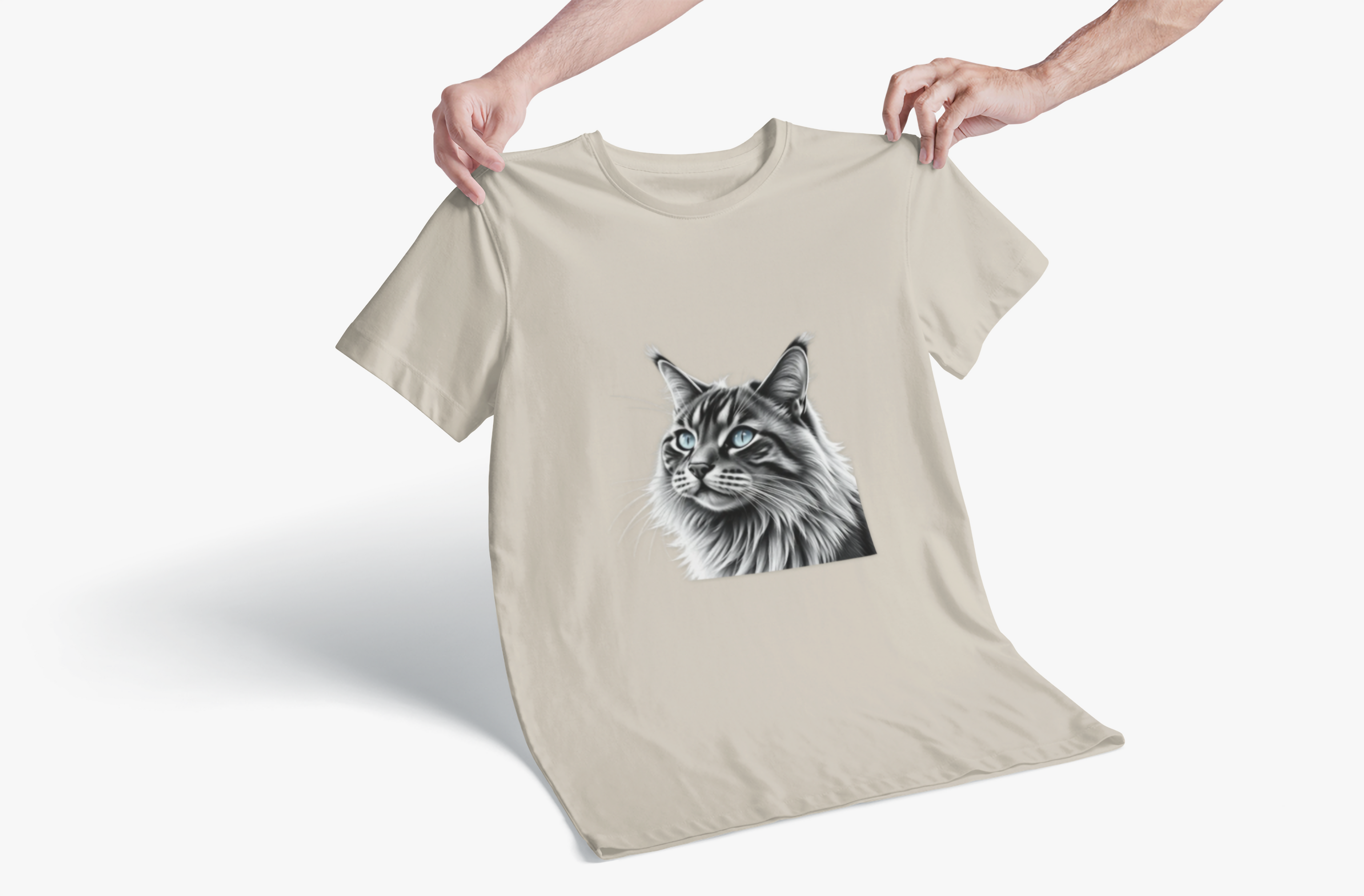 Cat Portrait T-Shirt - "Love My Maine Coon" Graphic Tee